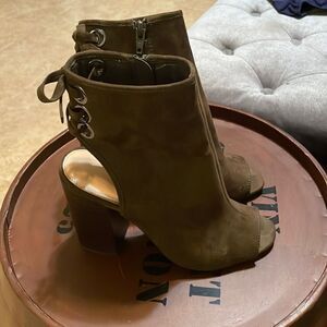Aldo olive peep toe booties with bow ties